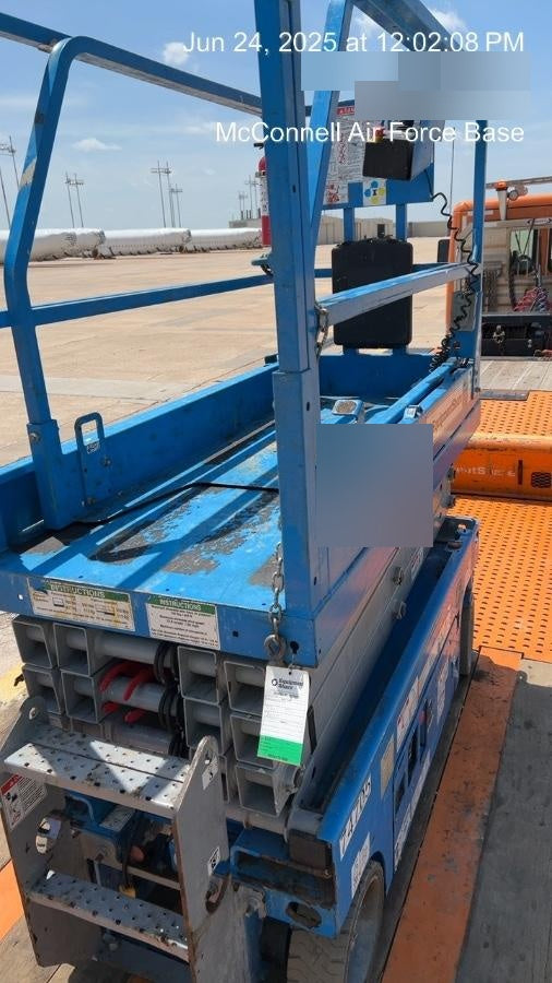 2020 Genie GS-1930 Fixed rails with chain entry gate - Pre A92.20