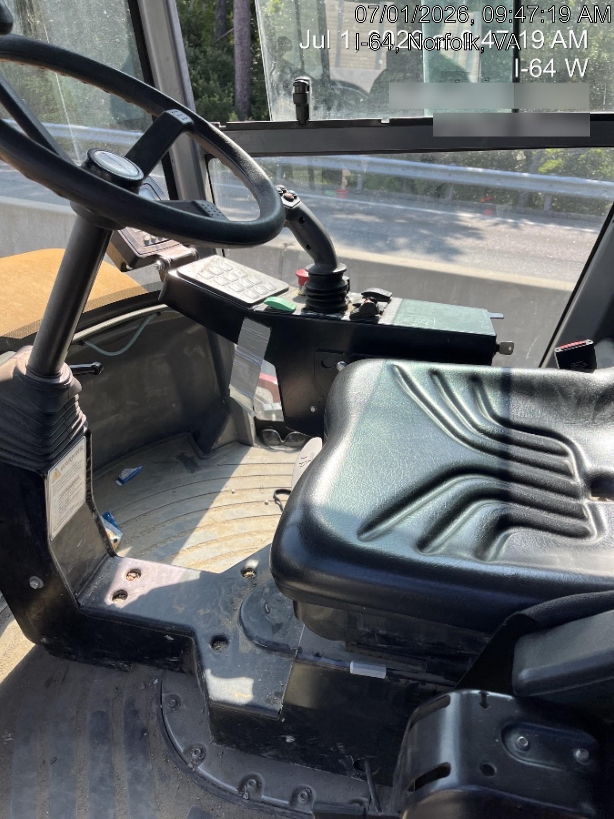 2023 DYNAPAC CA2500D