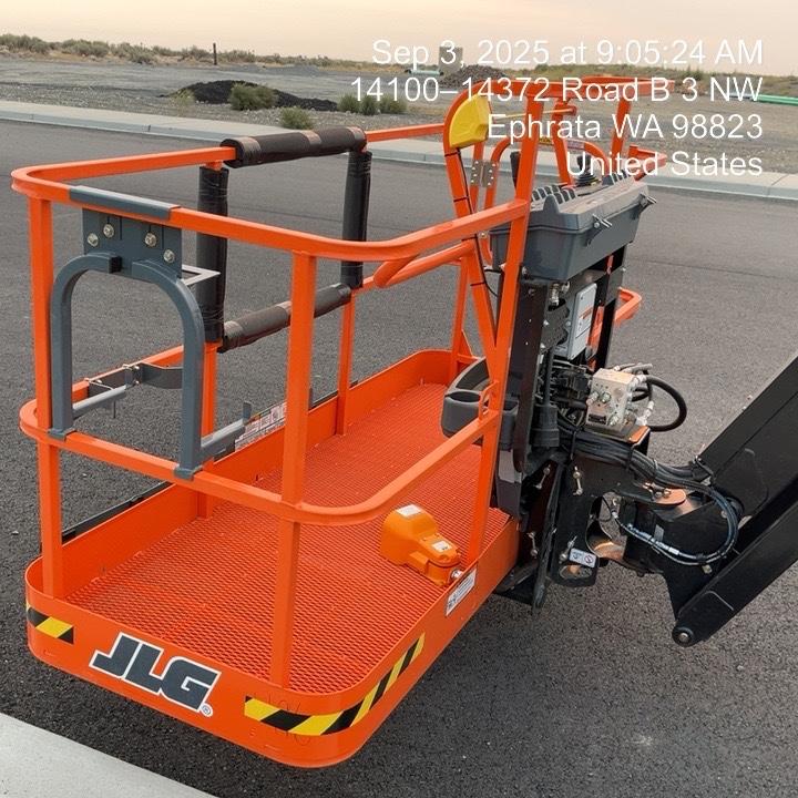 2025 JLG 660SJ