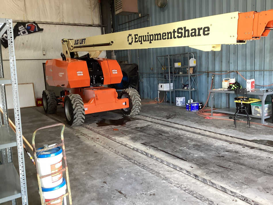 2022 JLG 860SJ