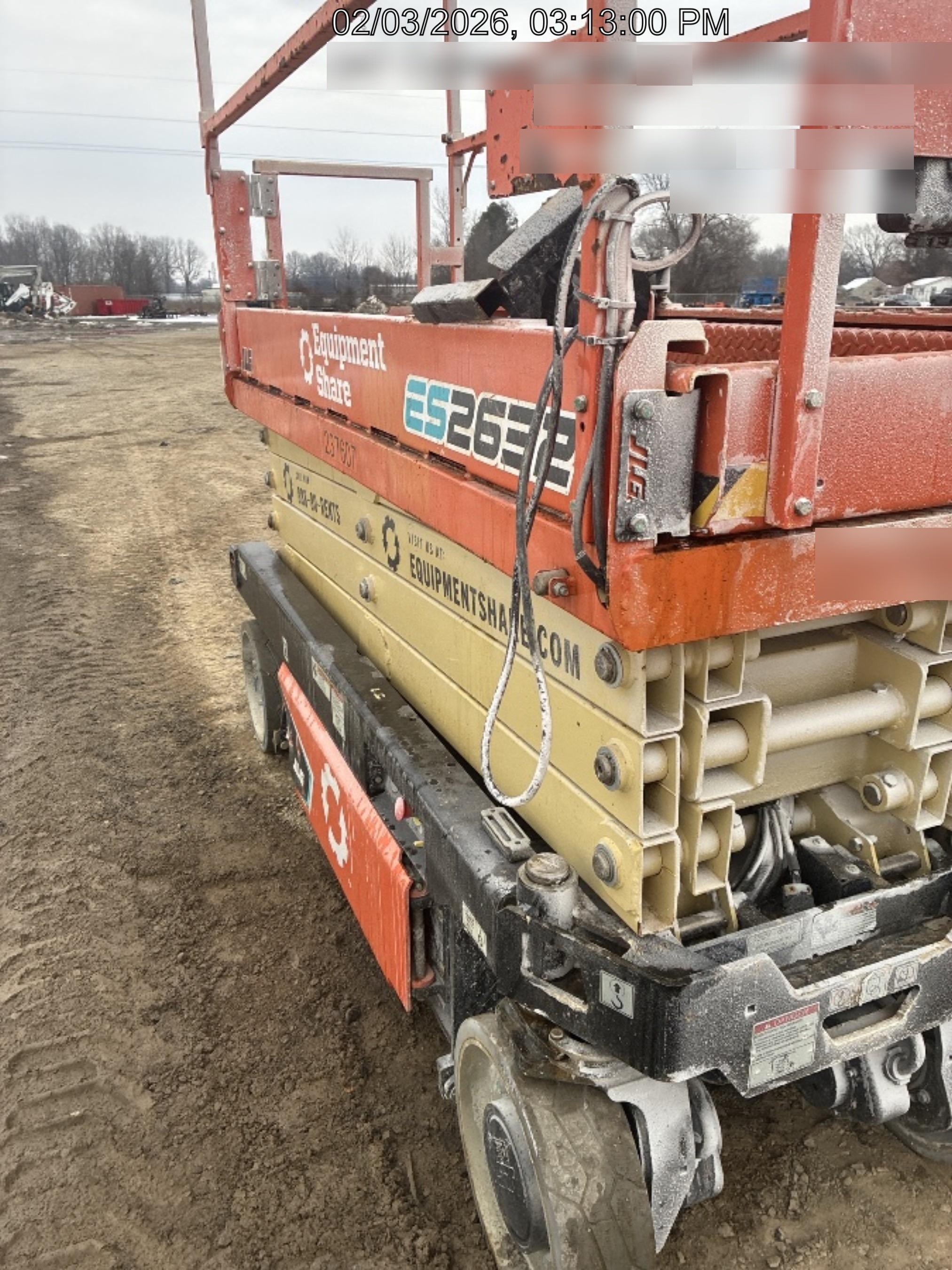 2022 JLG ES2632