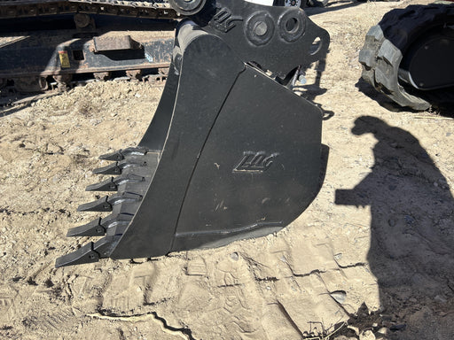 2025 TAKEUCHI 36" Bucket - Takeuchi