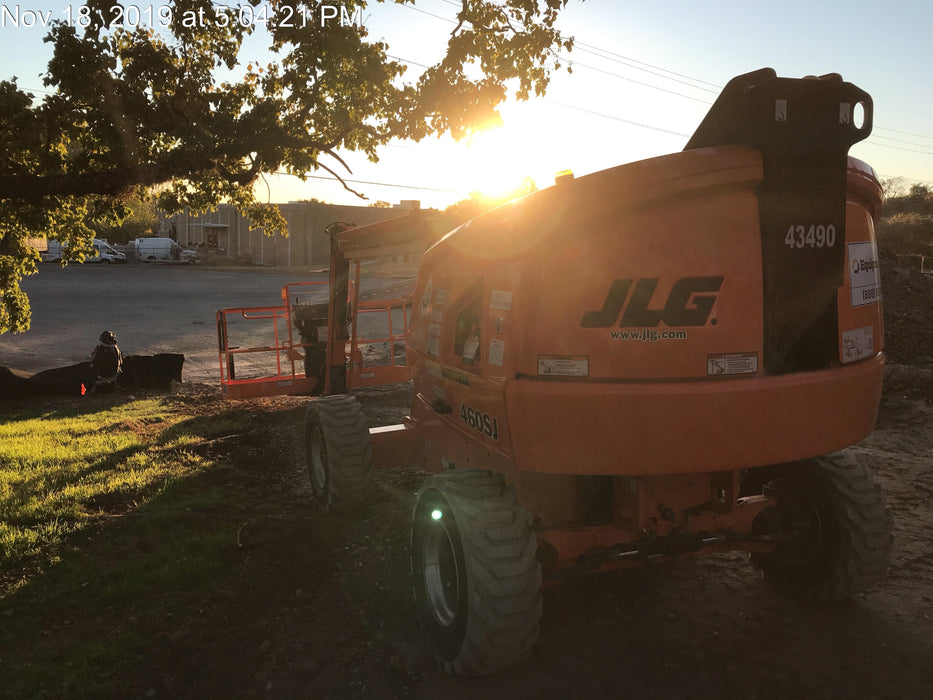 2019 JLG 460SJ