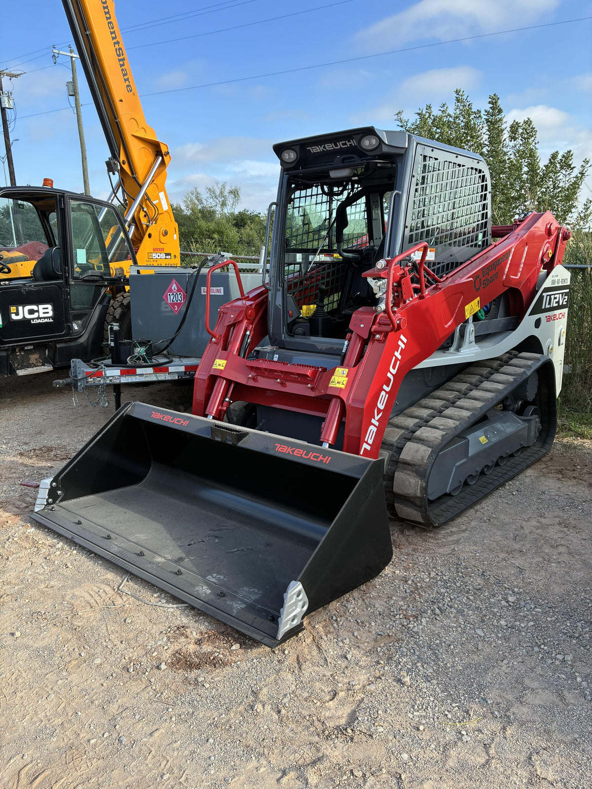2026 TAKEUCHI TL12V2-CR