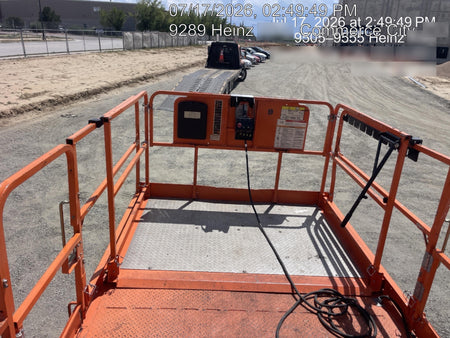 2021 JLG 430LRT