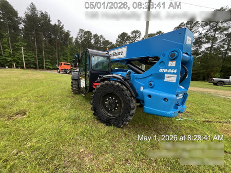 2020 Genie GTH-844 Cab/Heat/Air, Solid Tires, Work Lights, Beacon, Aux Hydraulics, Back up Alarm, Lifting Eye