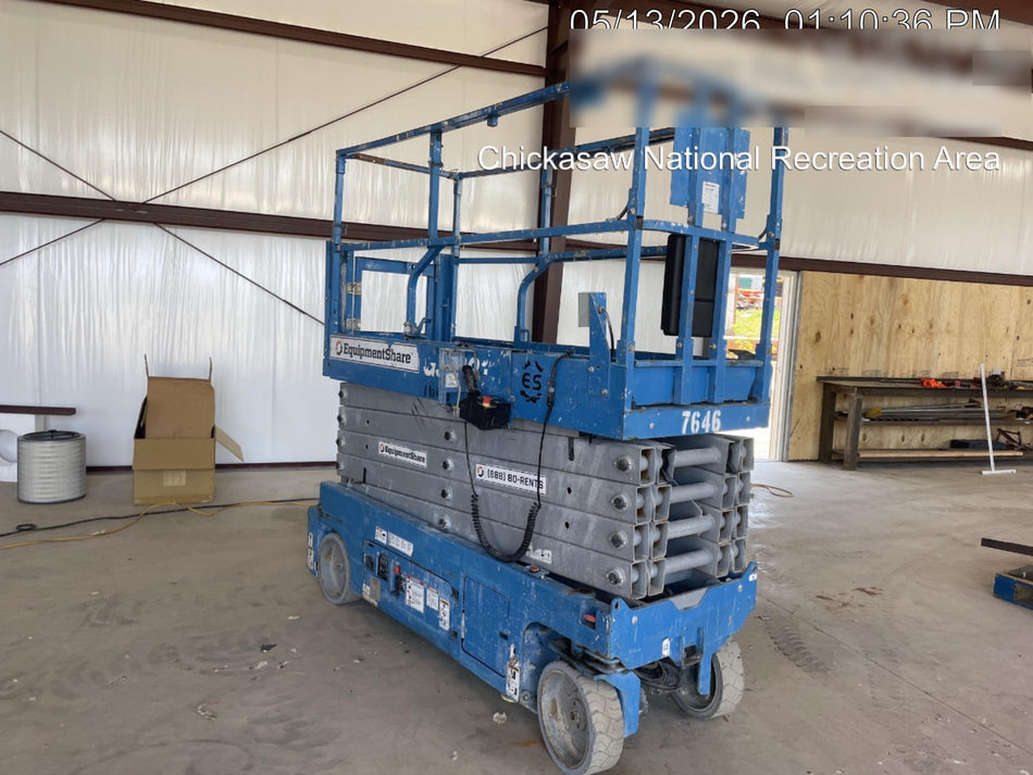 2017 Genie GS-3232 Genie GS3232 Lift w/Folding Rails and Swing Gate