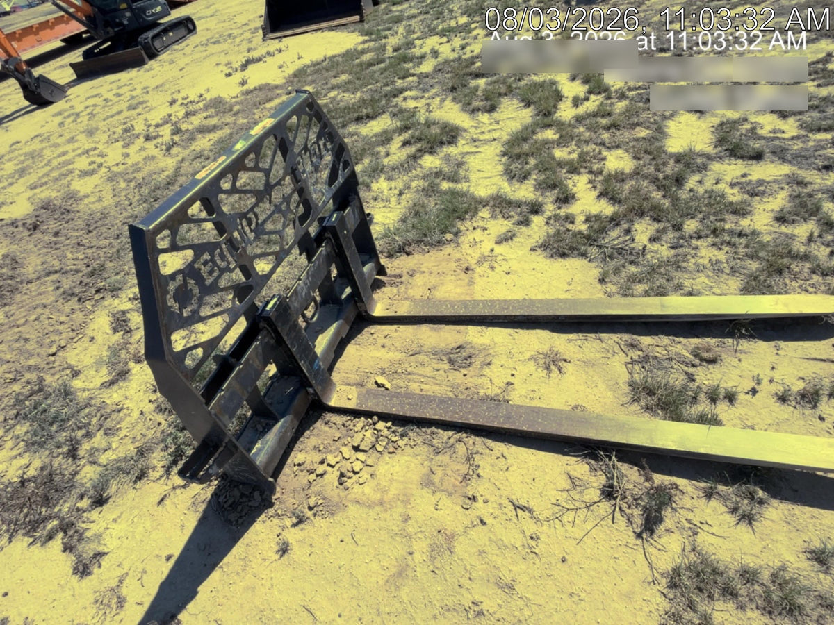 2019 PALADIN 48" Pallet Forks - Paladin