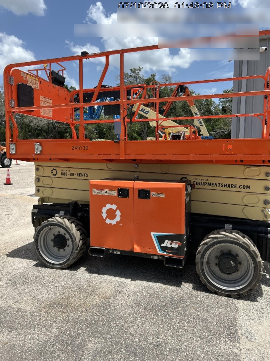 2022 JLG ERT4069