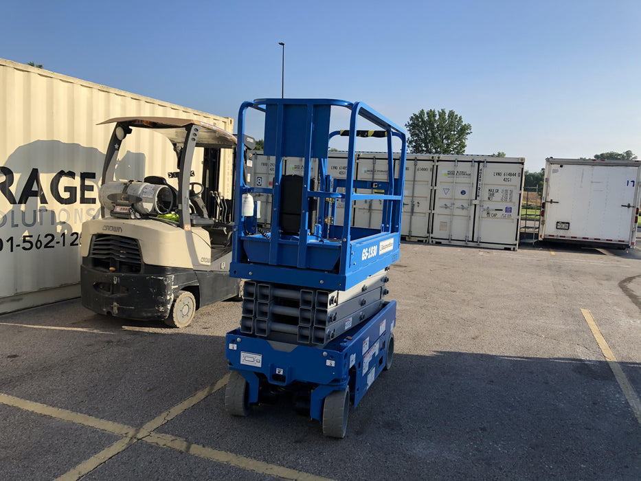 2020 Genie GS-1930 Solid Non Marking Tires, Beacon, Folding rails with half height swing gate