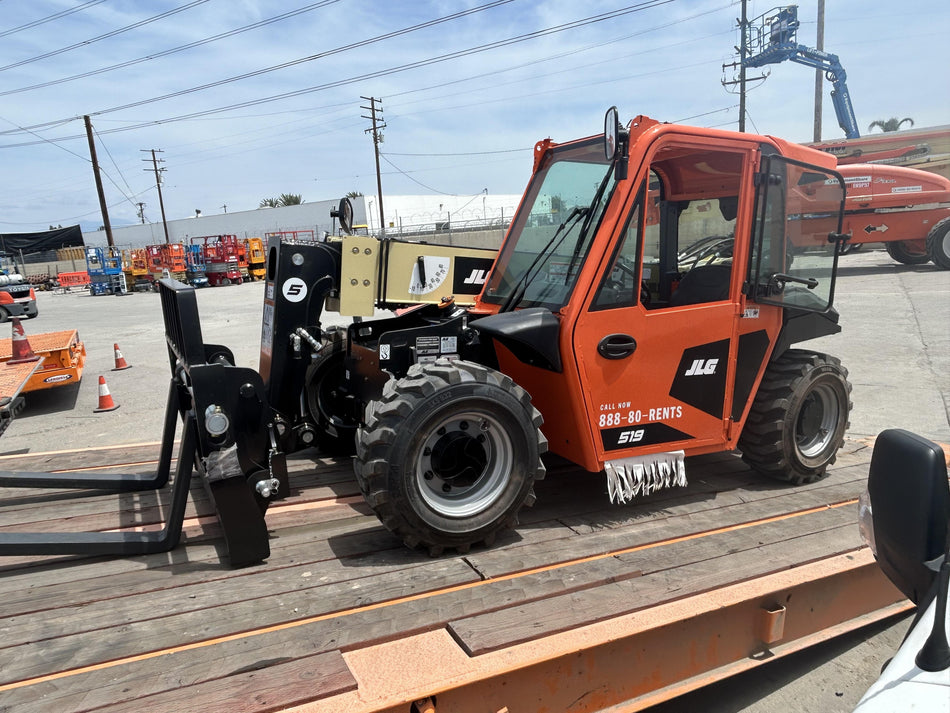 2026 JLG 519