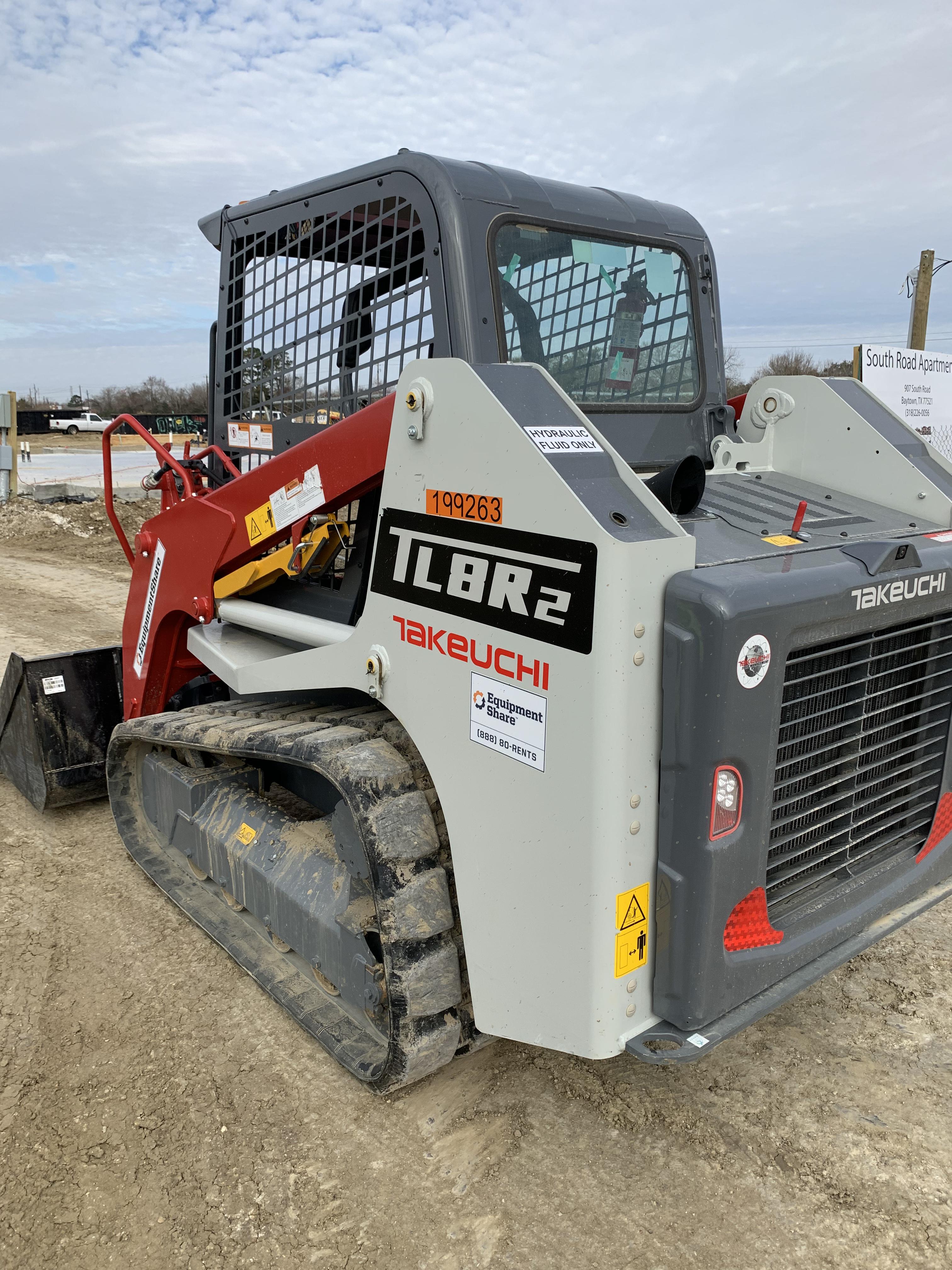 2022 TAKEUCHI TL8R2-R