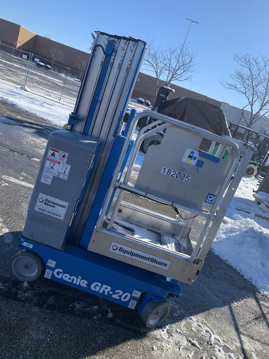 2021 GENIE GR-20