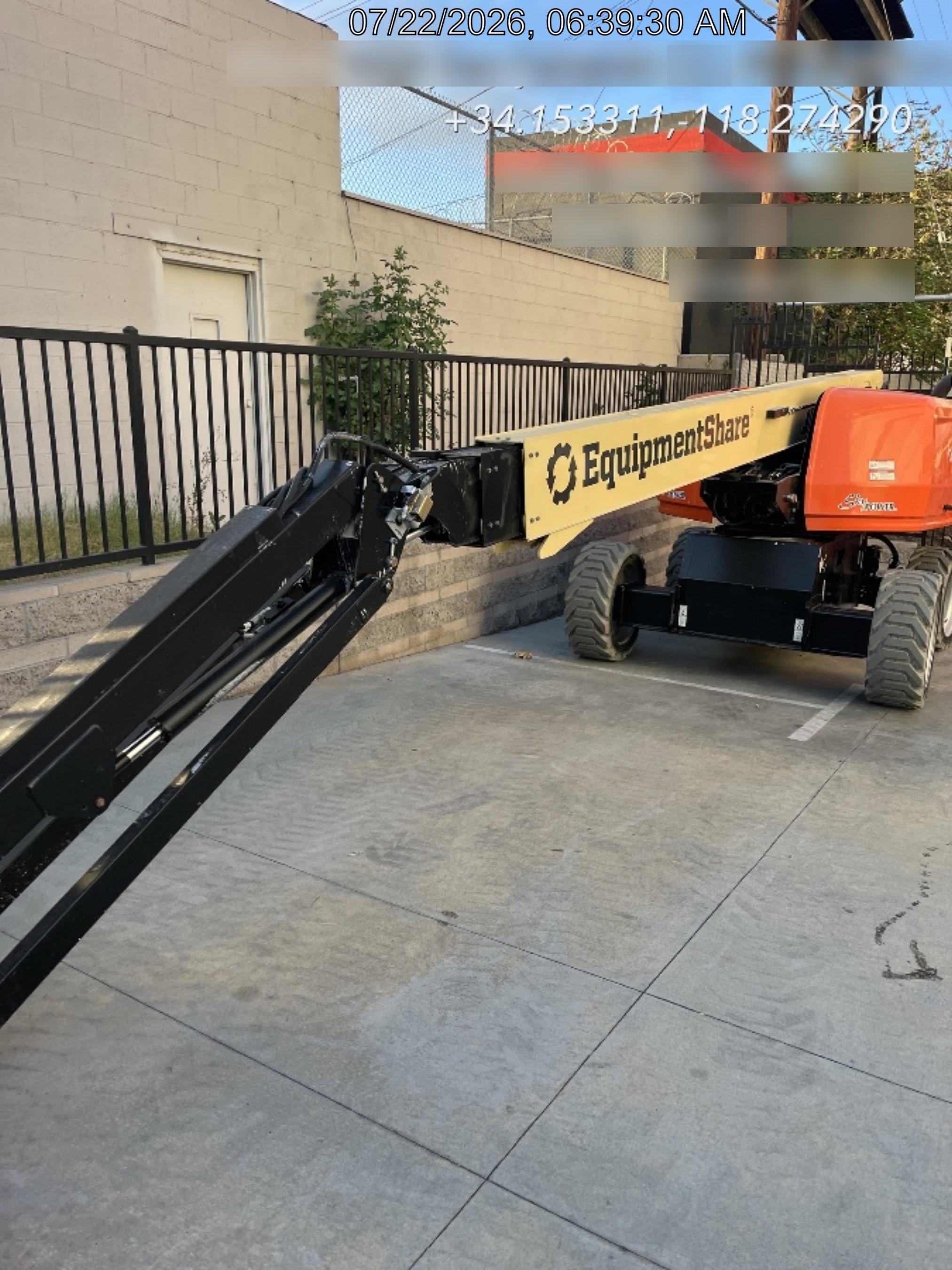 2025 JLG 660SJ