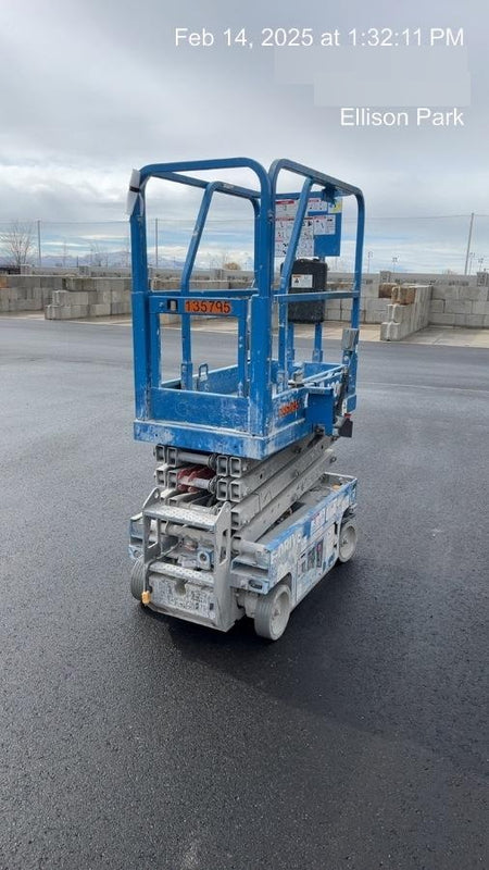 2021 GENIE GS-1330m