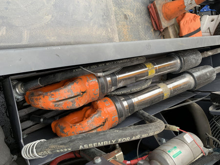 2021 AMERICAN PNEUMATIC TOOL D-handle rivet Buster
