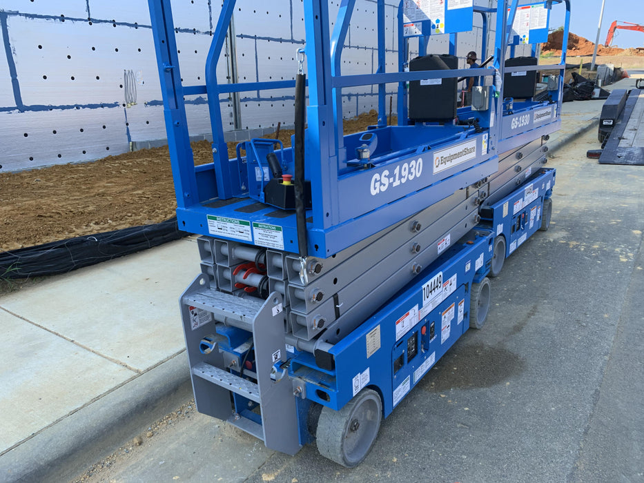 2020 Genie GS-1930 Fixed rails with chain entry gate - Pre A92.20