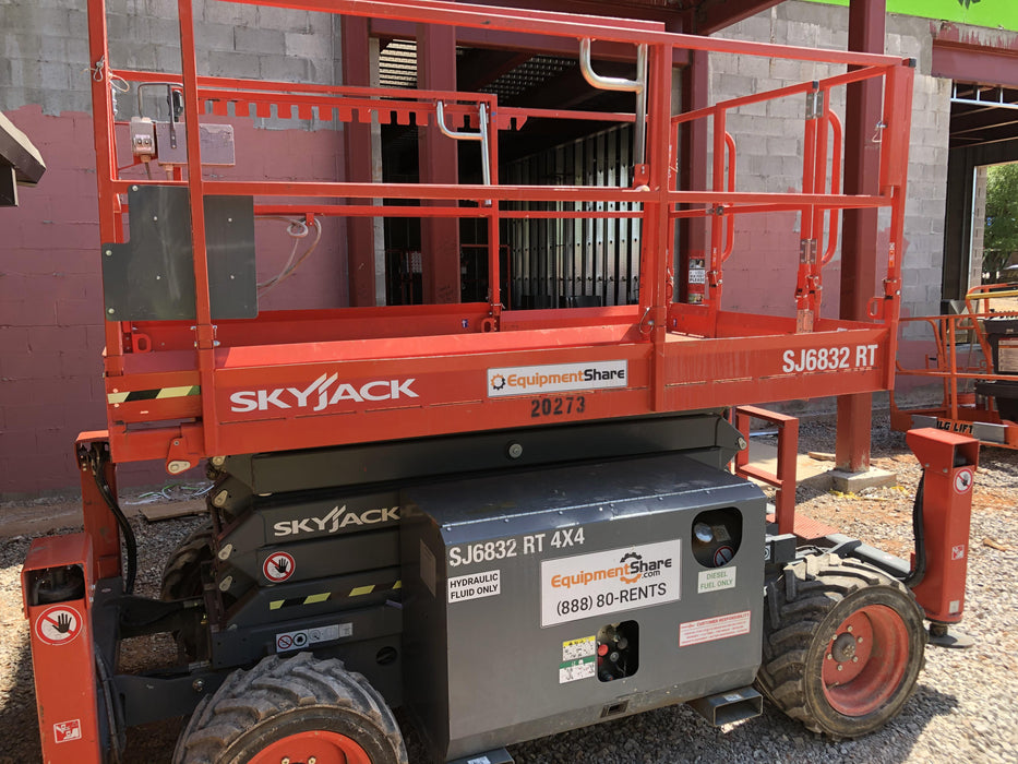 2018 SKYJACK SJ6832 RT