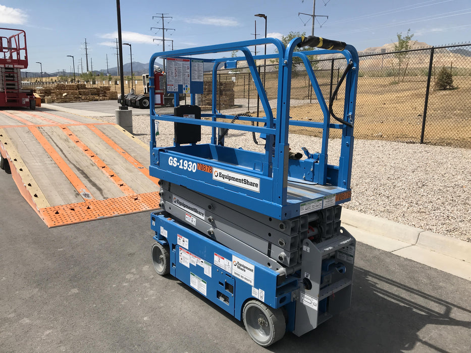 2020 Genie GS-1930 Fixed rails with chain entry gate - Pre A92.20