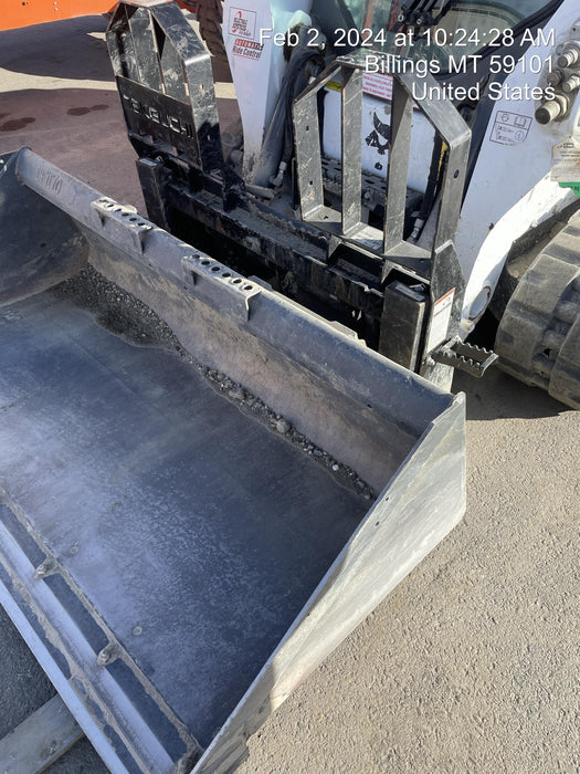 2022 TAKEUCHI 48" Pallet Forks - Takeuchi