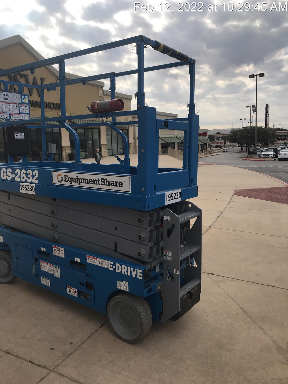2021 GENIE GS-2632