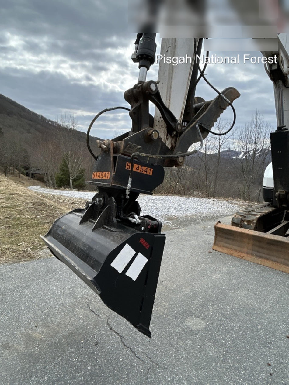 2025 MONGO MTGB900D8