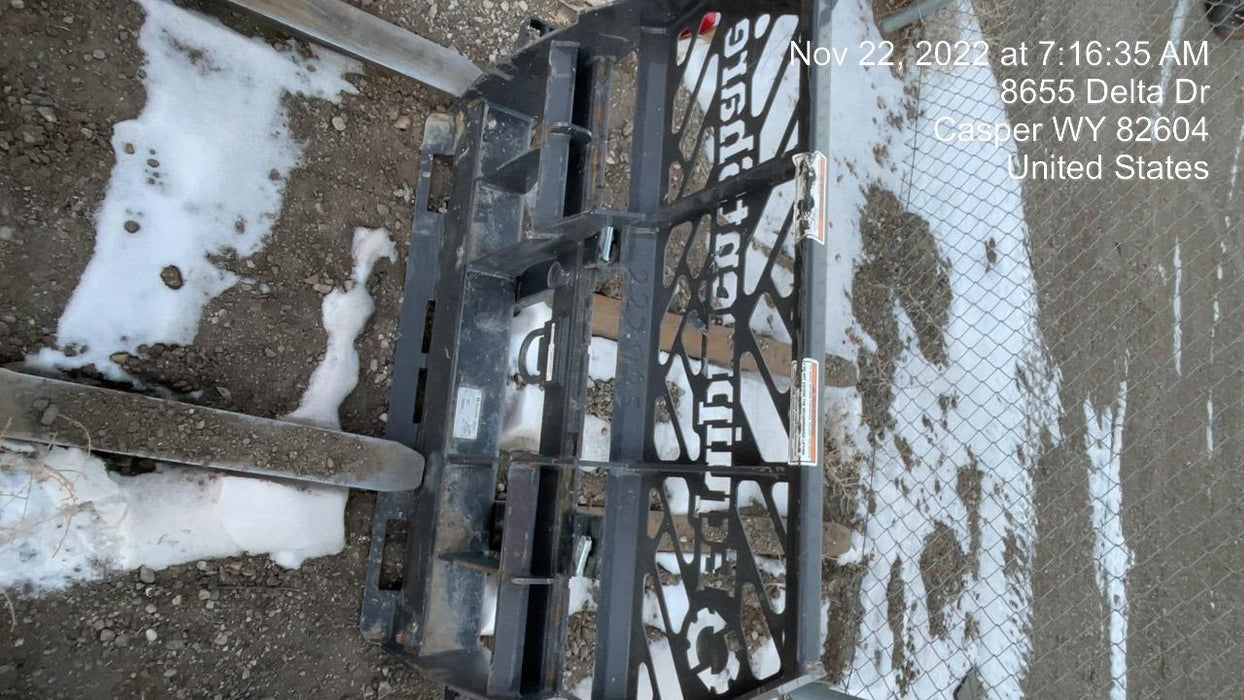 2022 PALADIN 48" Pallet Forks - Paladin