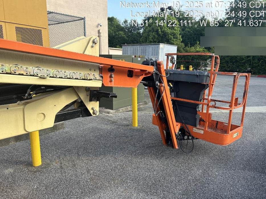 2019 JLG E450AJ