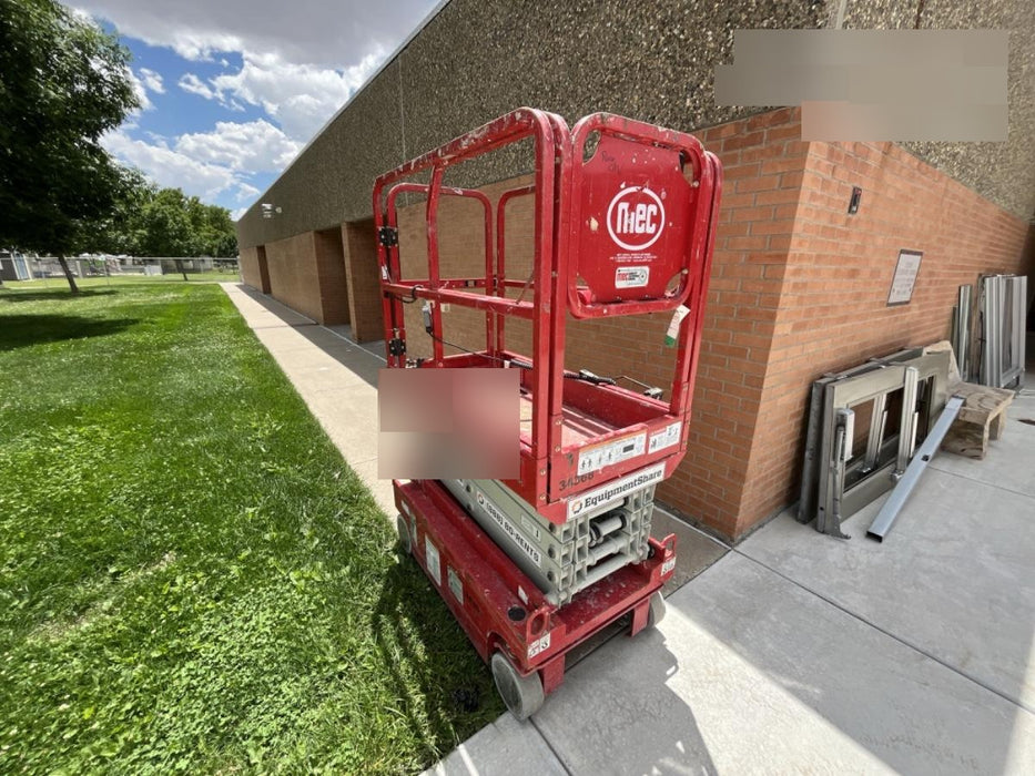 2019 MEC 1330SE Motion Alarm, Beacon, Includes MachineLink keypad and telematics device