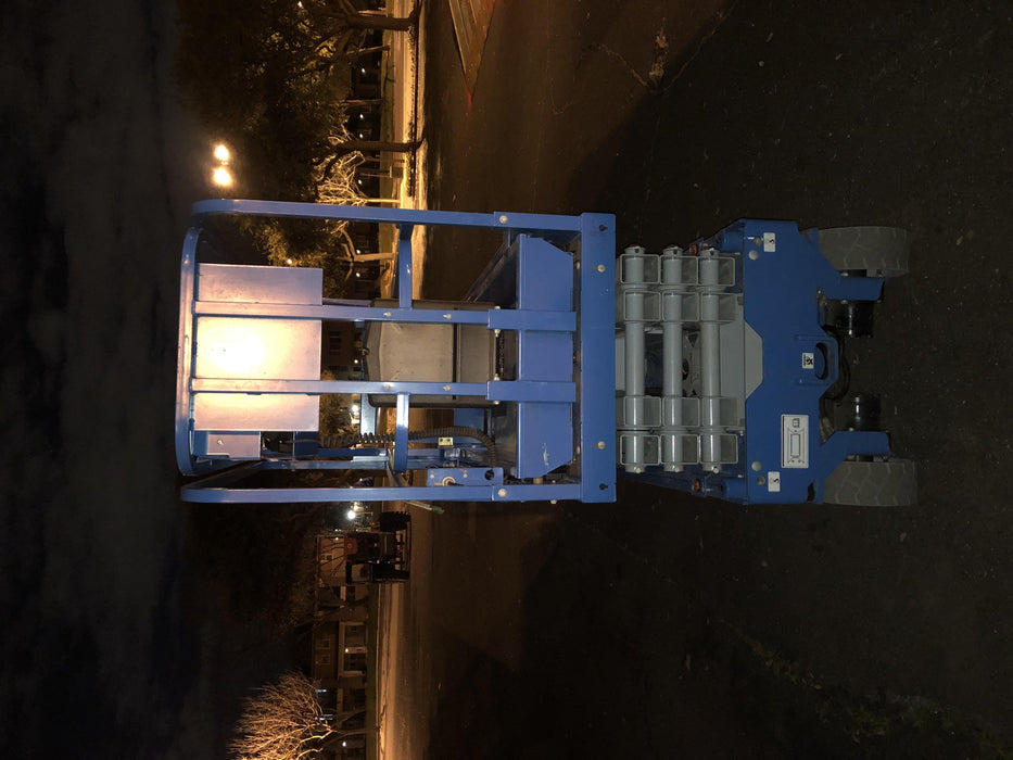 2019 Genie GS-1930 Half Height Swing Gate, 800W Inverter