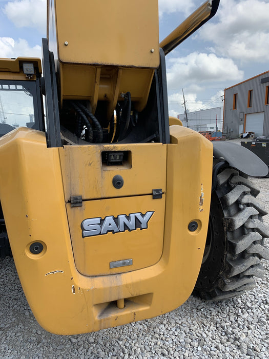 2022 SANY STH1056