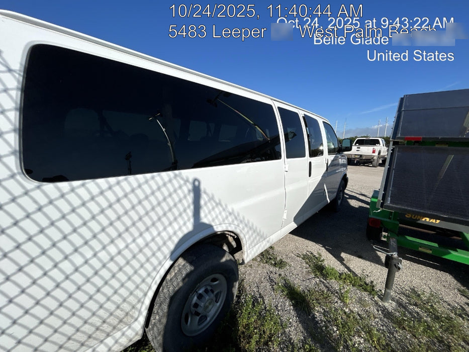 2023 CHEVROLET Express Van - Rental