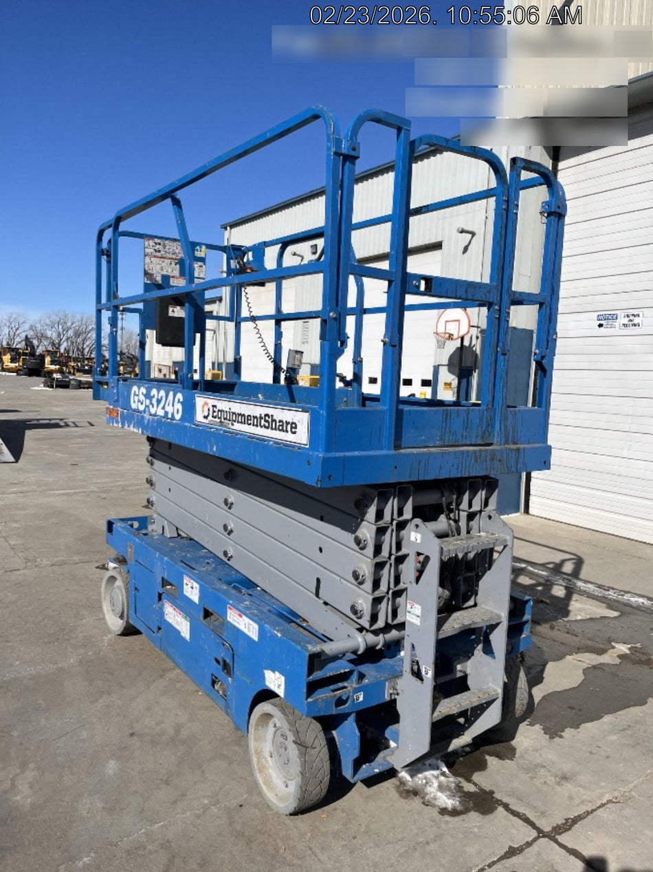 2022 GENIE GS-3246