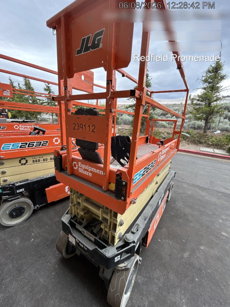 2022 JLG ES2632