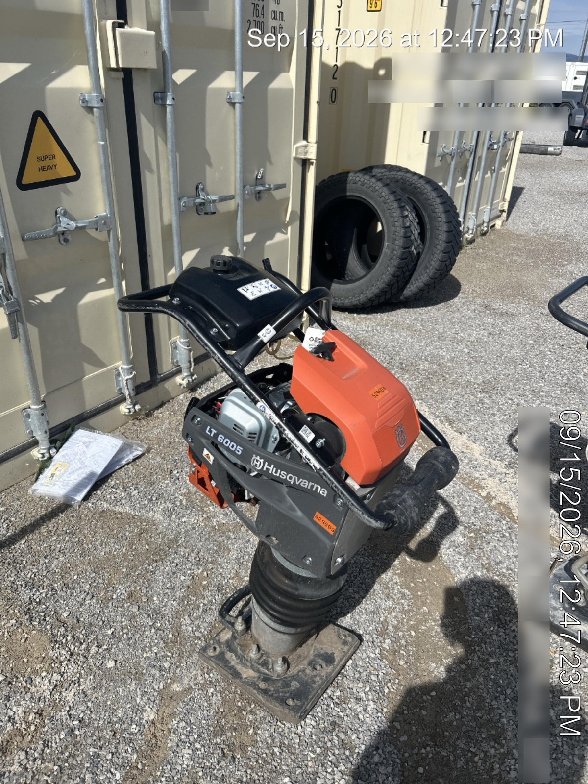 2025 HUSQVARNA LT6005