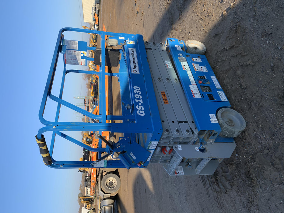 2020 Genie GS-1930 Fixed rails with chain entry gate - Pre A92.20