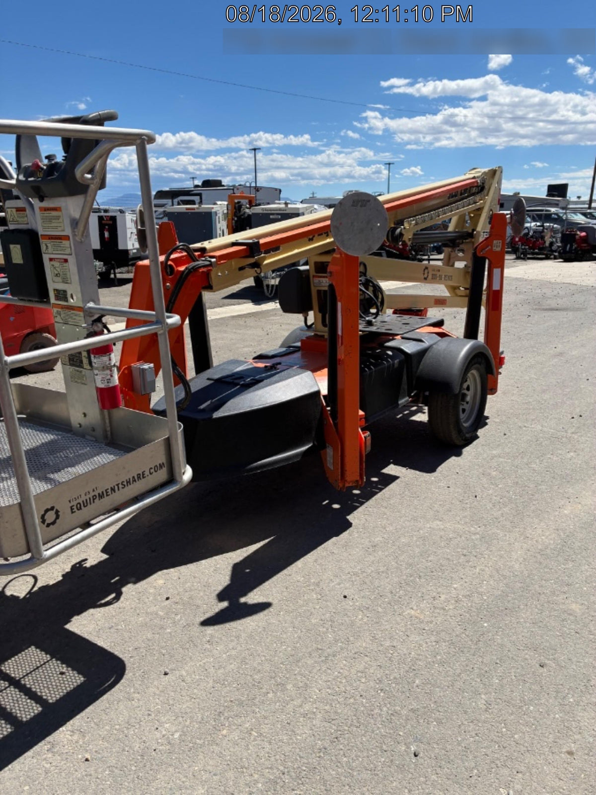 2023 JLG T350