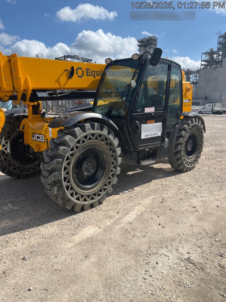 2023 JCB 509-42