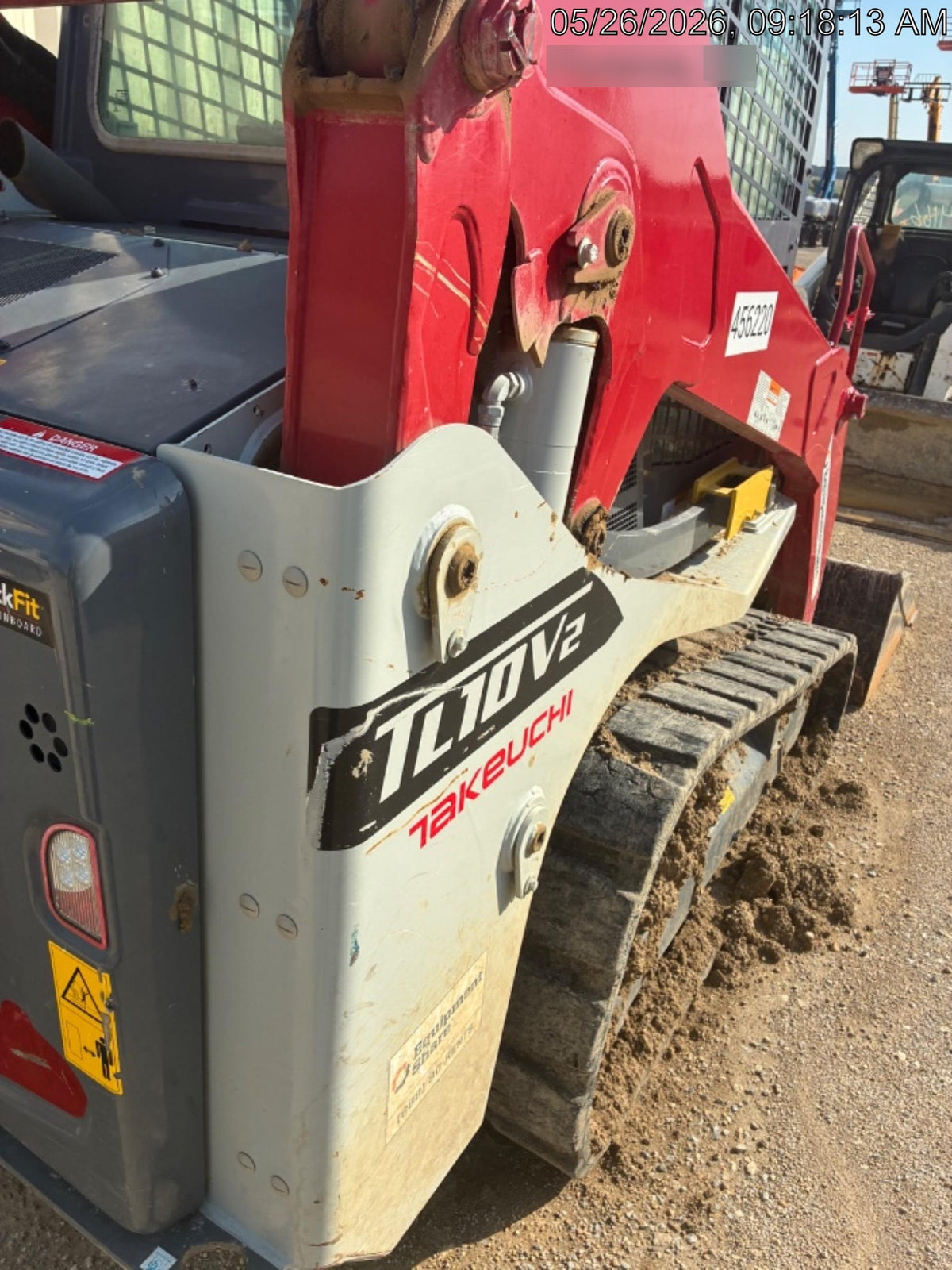 2024 TAKEUCHI TL10V2-CR