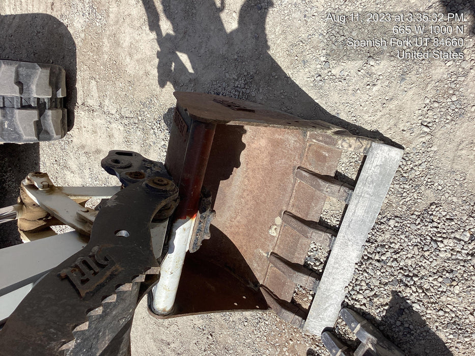 2020 TAG MANUFACTURING 30" Bucket - Tag