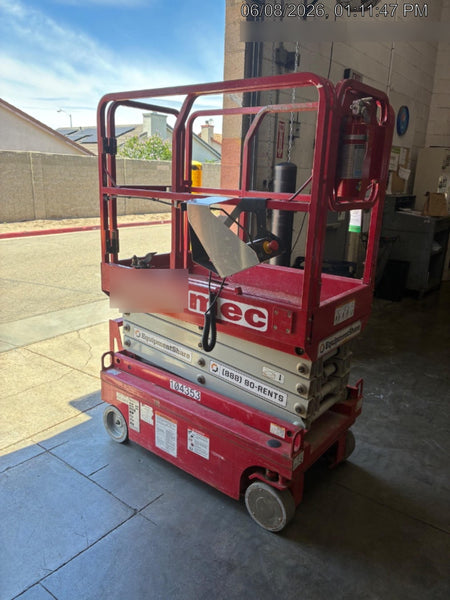 2020 MEC 1330SE Solid NM Tires, Steel Swing out Doors, LCS, Beacon, 900W Inverter