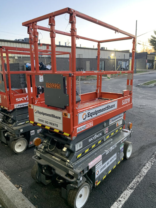 2021 SKYJACK SJ3219