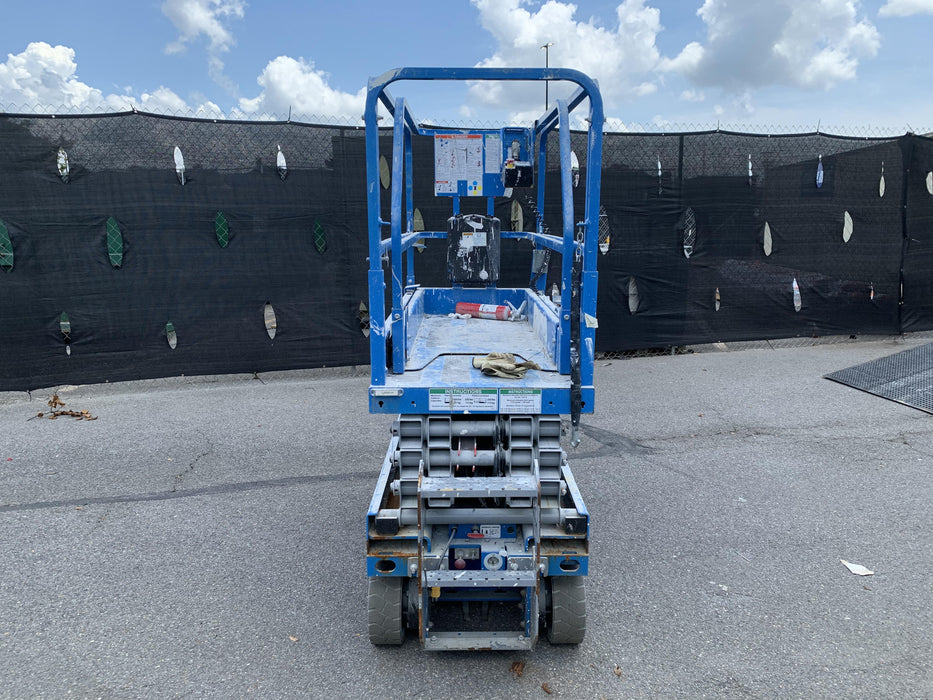 2019 Genie GS-1930 Fixed Rails with Chain Entry