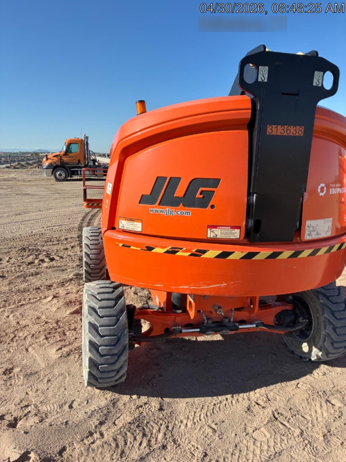 2023 JLG 460SJ