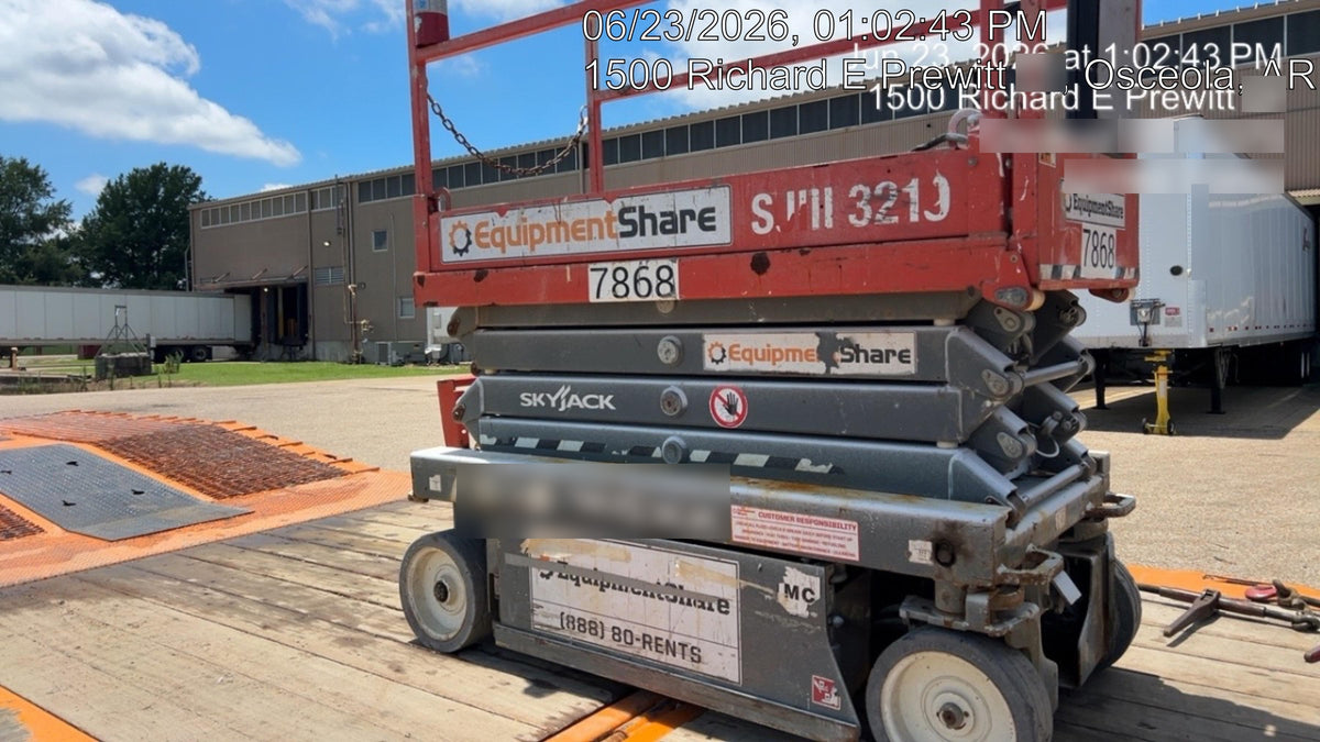 2018 Skyjack SJIII-3219 Skyjack SJIII3219 Scissor Lift w/Trojan Batteries