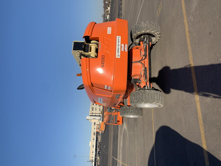 2019 JLG 660SJ