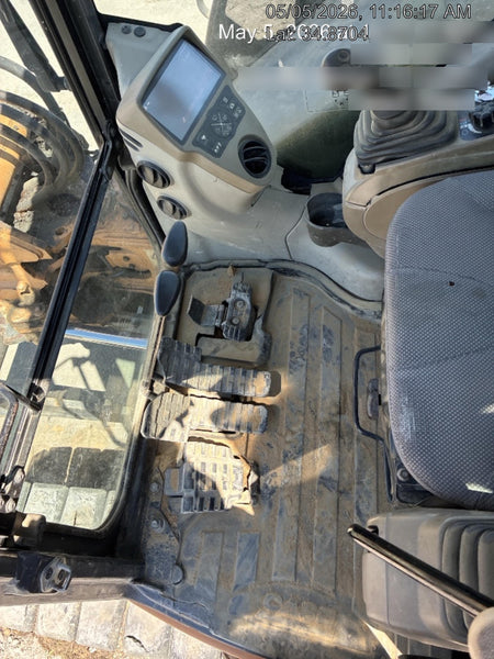 2015 Case CX80C CLOSED CAB, A/C, RUBBER TRACKS PADS, 7'-2" ARM