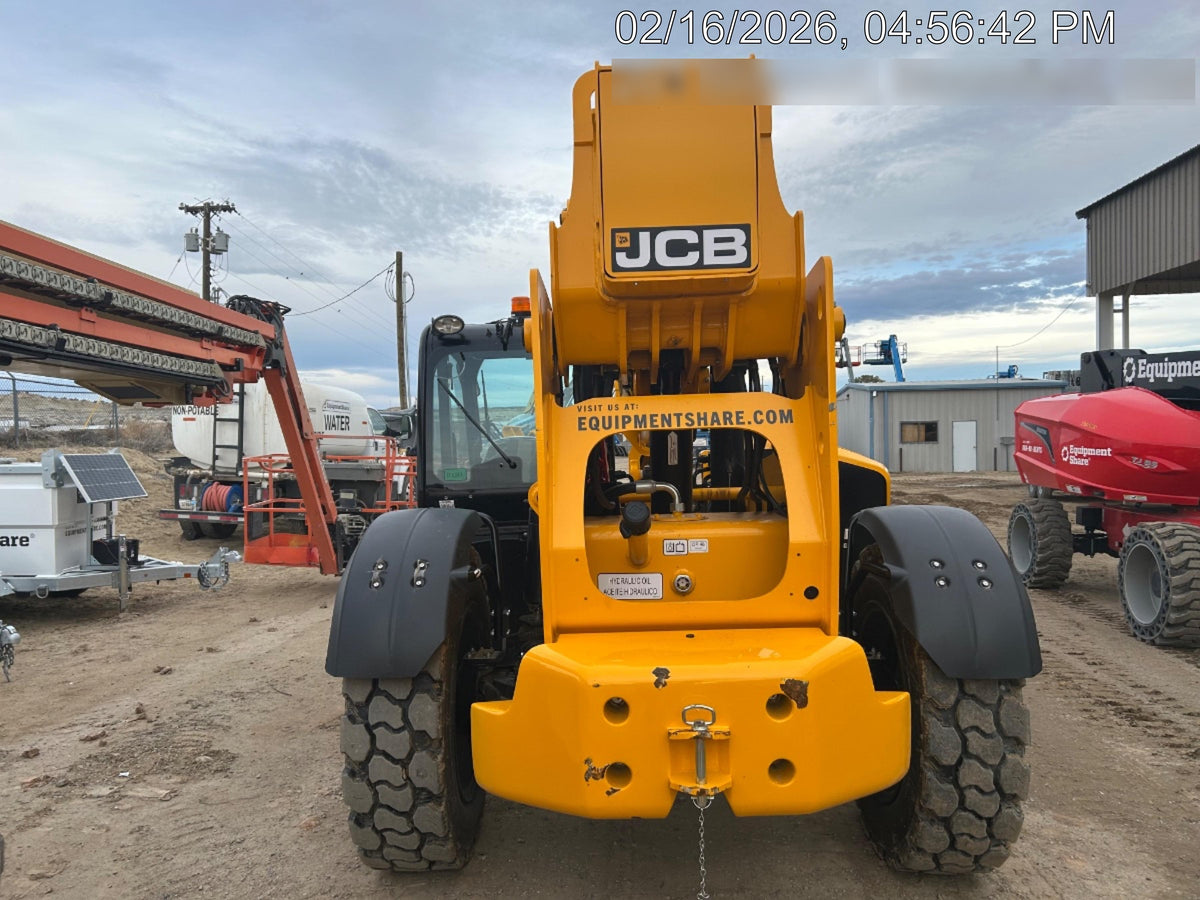 2025 JCB 512-56