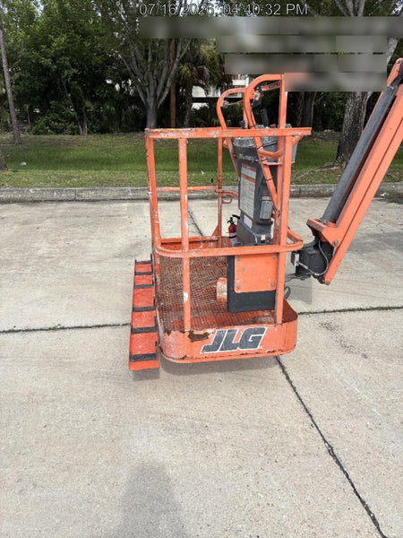 2020 JLG 450AJ