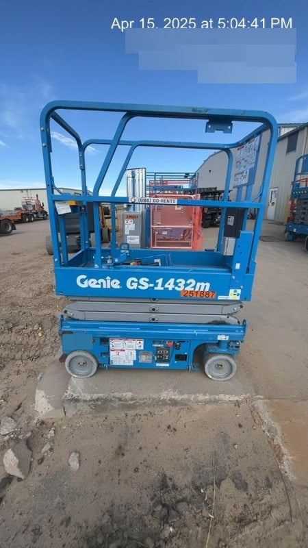 2022 GENIE GS-1432